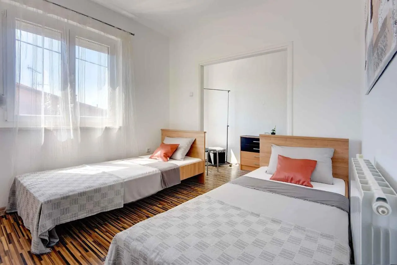 Holiday Home In Pula/Istrien 11083 Veruda