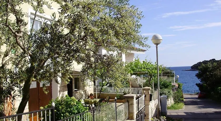 Holiday Home In Pula/Istrien 11083 Veruda