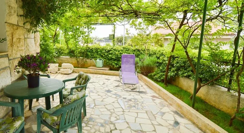 Holiday Home In Pula/Istrien 11083 Veruda